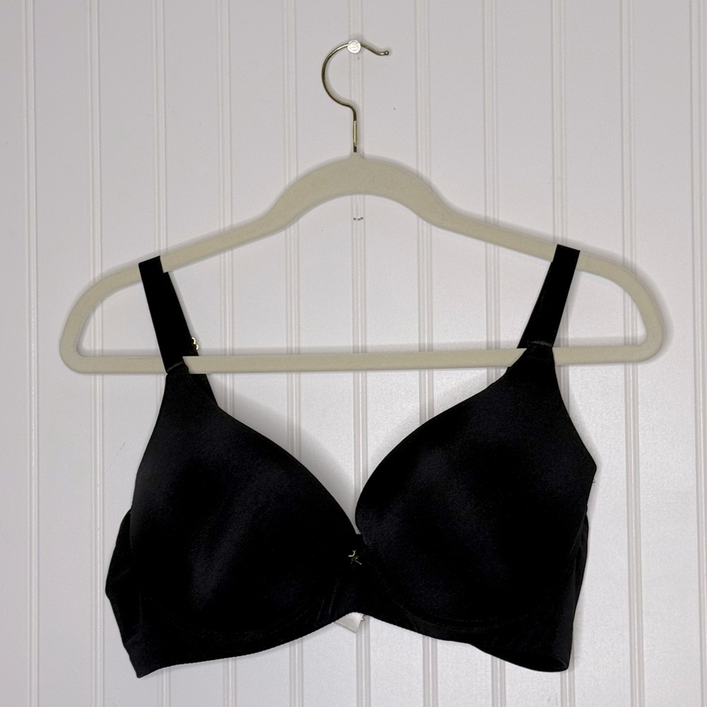 FAME By Frederick’s of Hollywood Black Padded Push Up Bra Size 40D